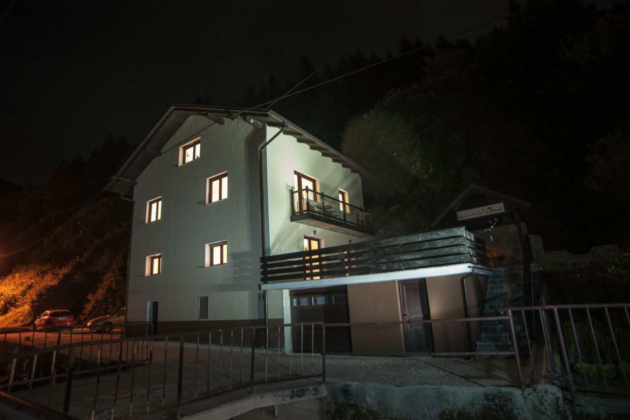 House Utrinek With Free Play Room, Jacuzzy And Garage Podbrdo Buitenkant foto