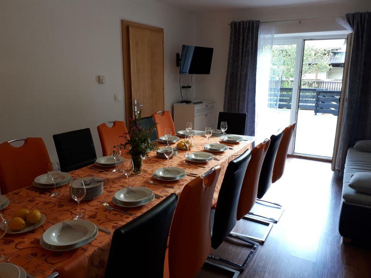 House Utrinek With Free Play Room, Jacuzzy And Garage Podbrdo Buitenkant foto